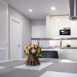 beachfront-apartment-in-fuengirola-new.es-andalucia.com/